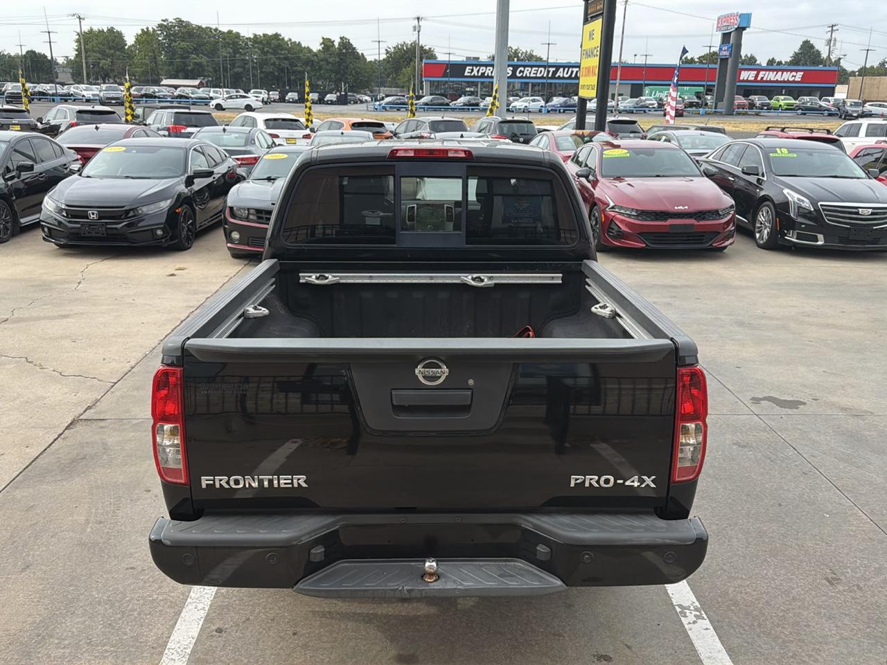 Nissan Frontier Crew Cab 4x4 PRO-4X Auto 2018