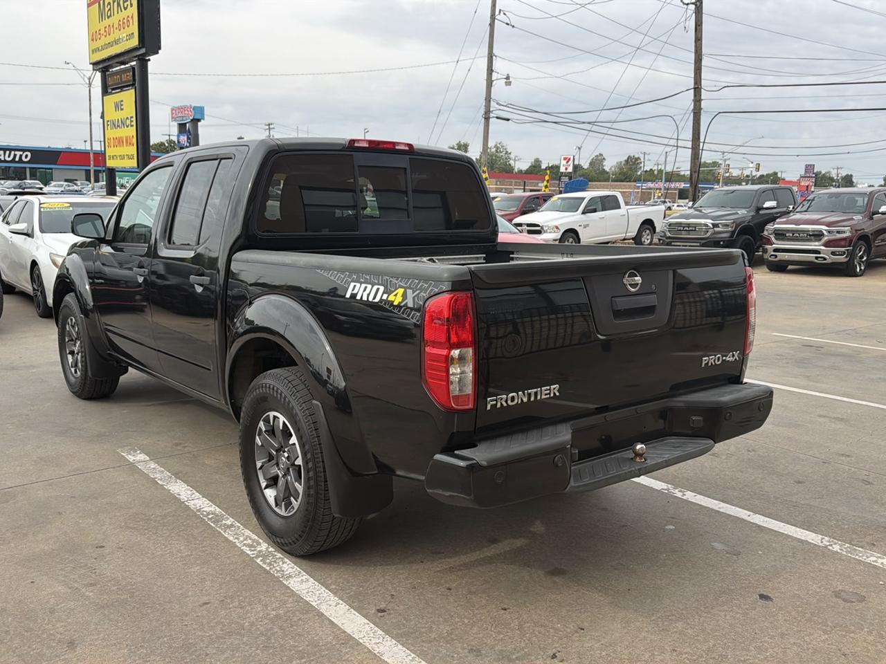 Nissan Frontier Crew Cab 4x4 PRO-4X Auto 2018