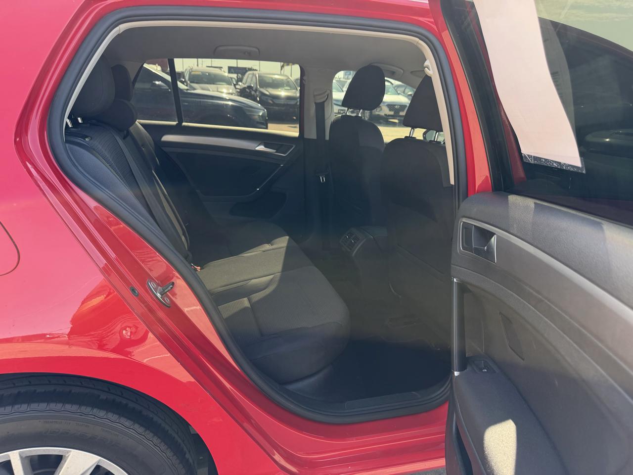 Volkswagen Golf 1.8T 4-Door Wolfsburg Edition Manual 2017