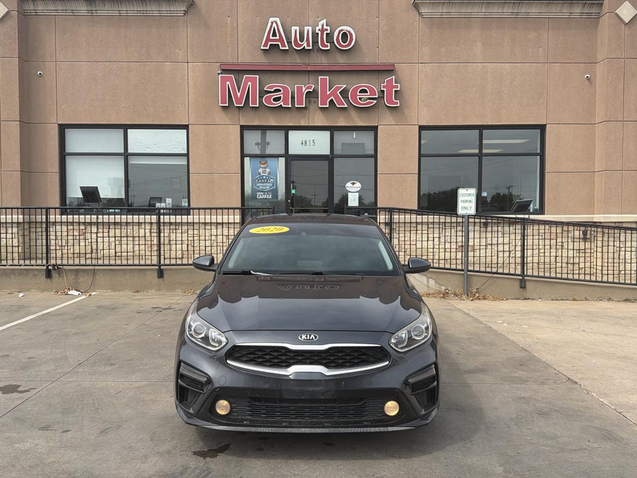 Kia Forte LXS IVT 2020