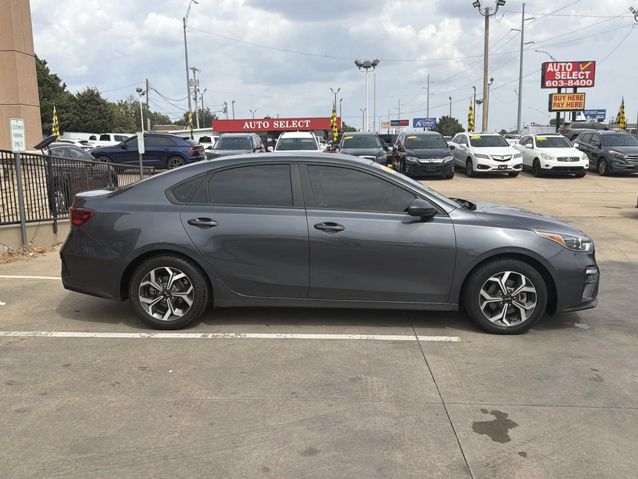 Kia Forte LXS IVT 2020
