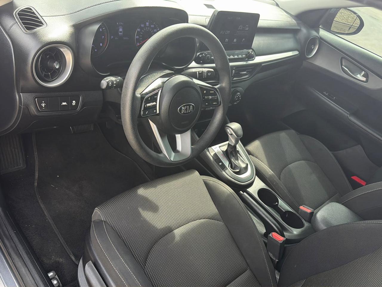Kia Forte LXS IVT 2020