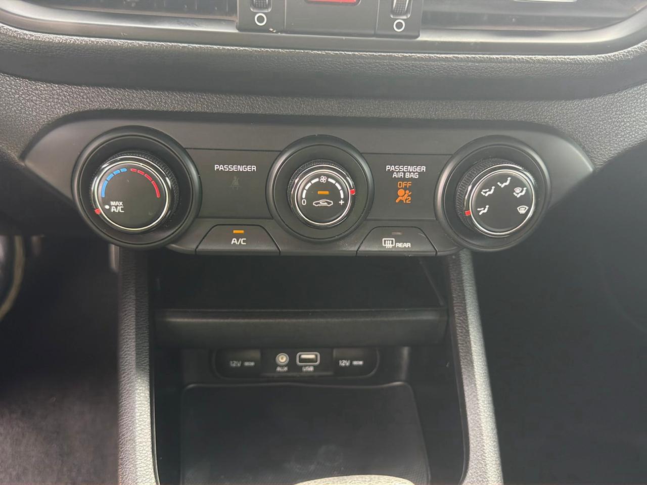 Kia Forte LXS IVT 2020