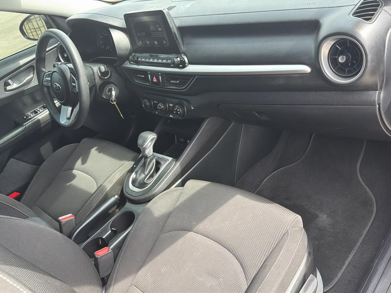Kia Forte LXS IVT 2020