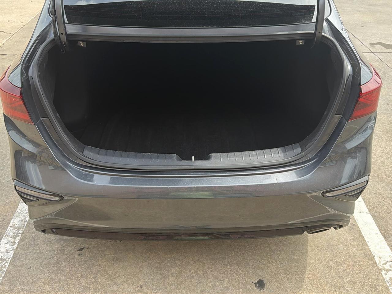 Kia Forte LXS IVT 2020