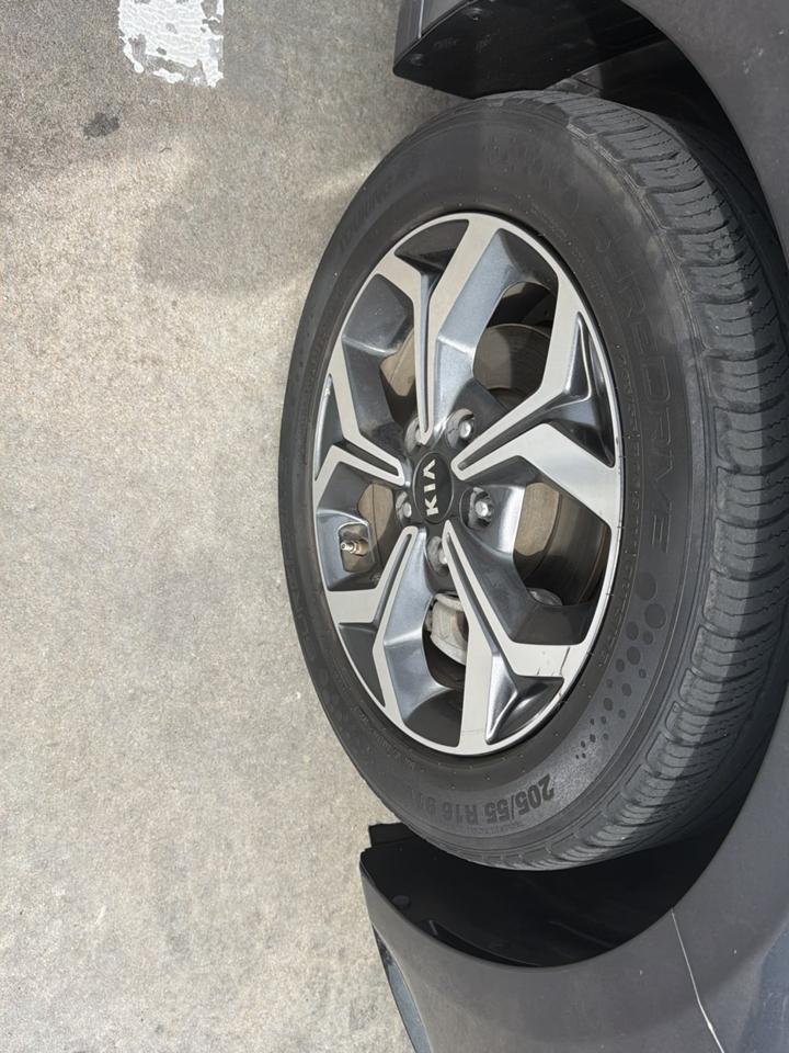 Kia Forte LXS IVT 2020