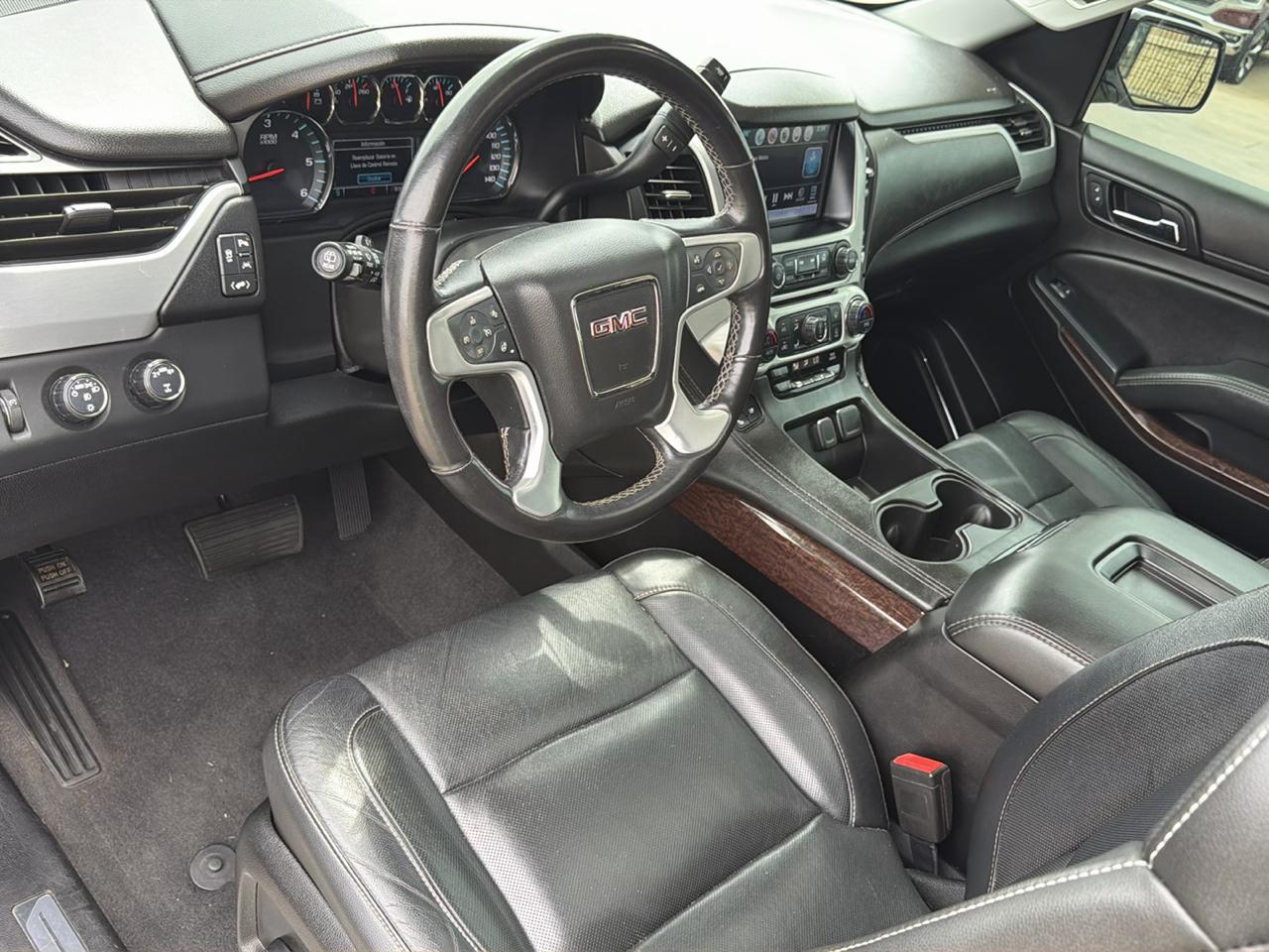 GMC Yukon 4WD 4dr SLT 2020