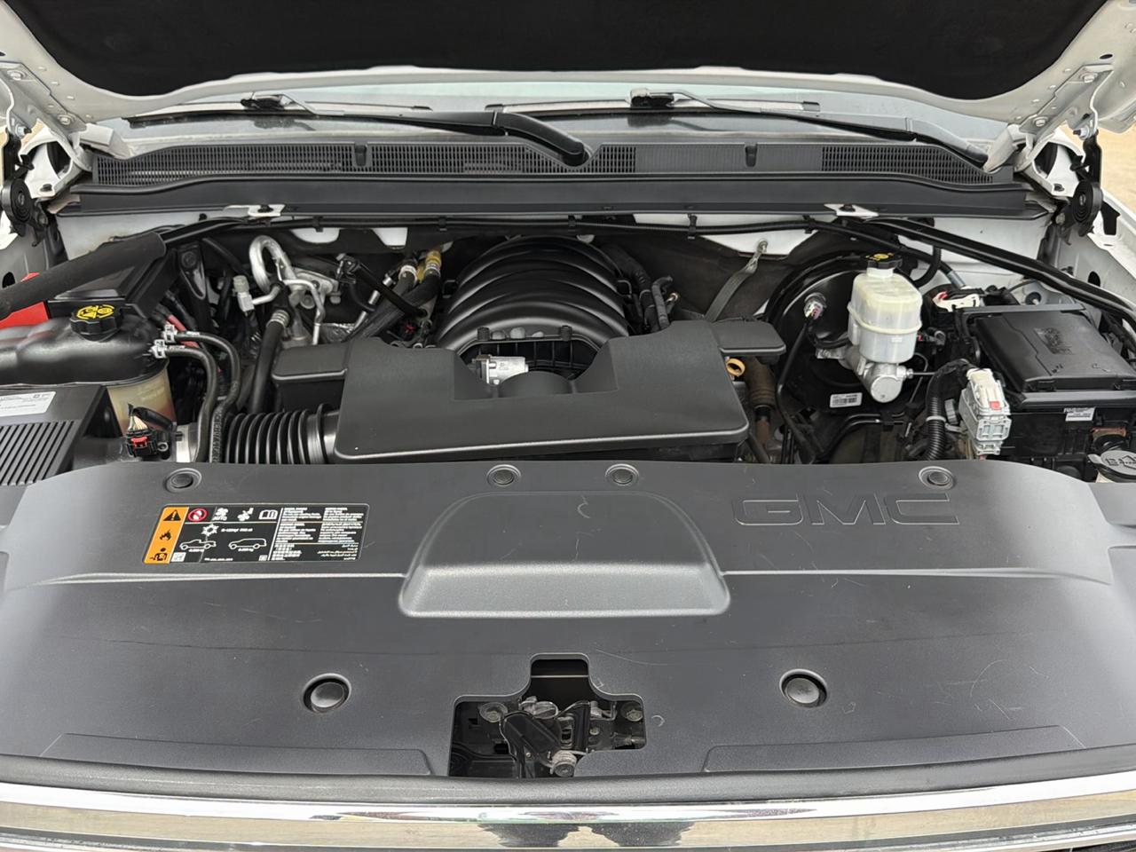 GMC Yukon 4WD 4dr SLT 2020
