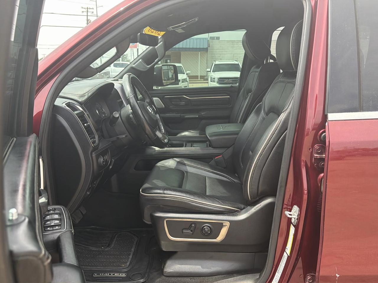 RAM 1500 Limited 4x2 Crew Cab 5'7" Box 2020