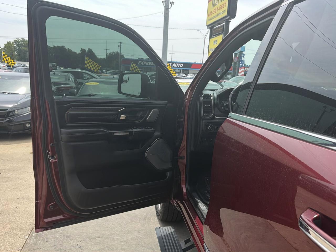 RAM 1500 Limited 4x2 Crew Cab 5'7" Box 2020