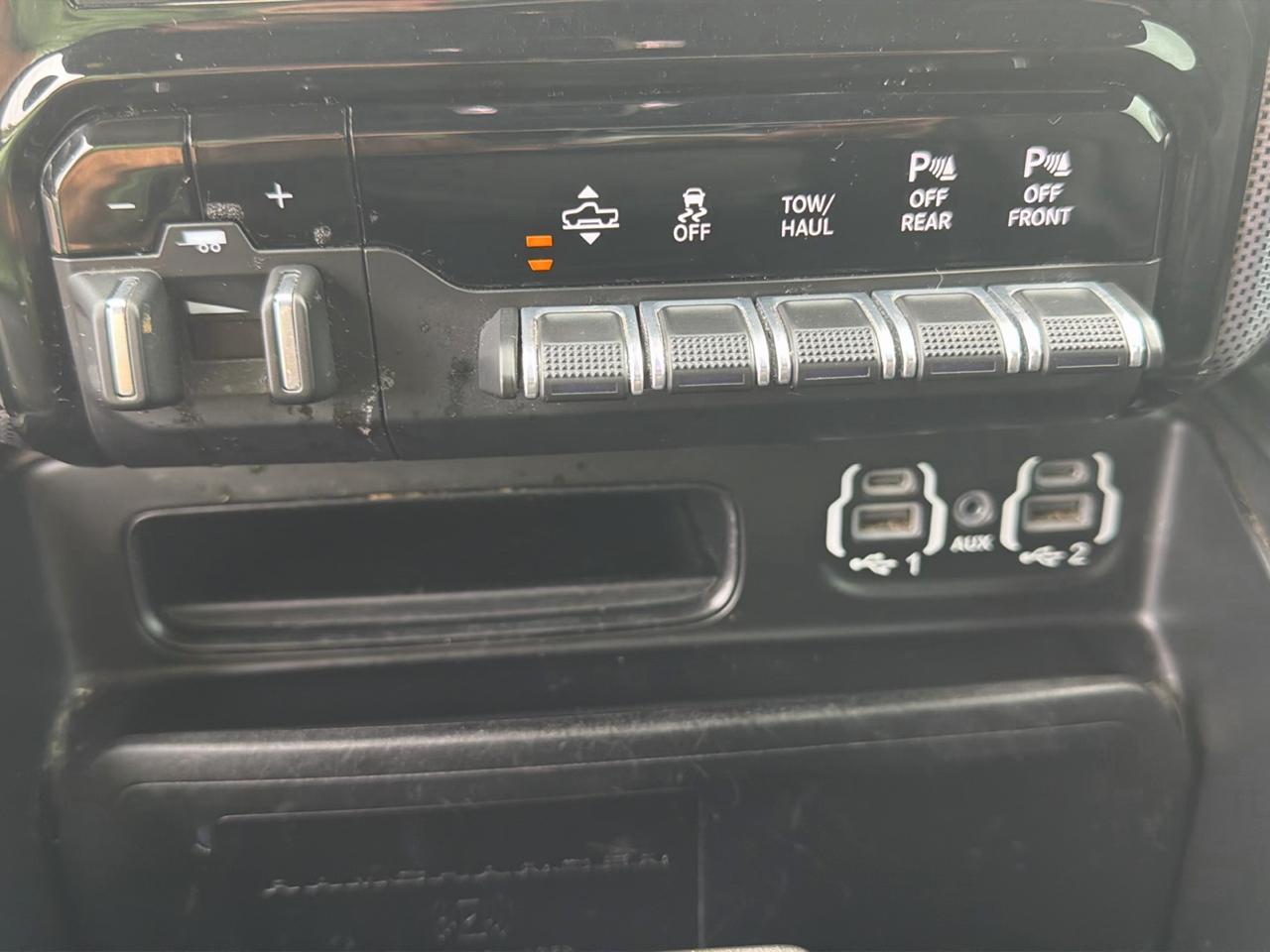 RAM 1500 Limited 4x2 Crew Cab 5'7" Box 2020
