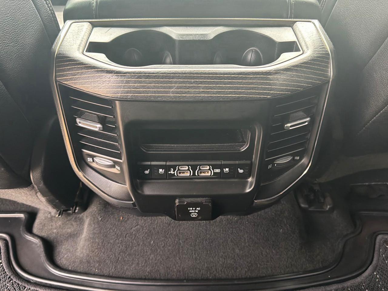 RAM 1500 Limited 4x2 Crew Cab 5'7" Box 2020
