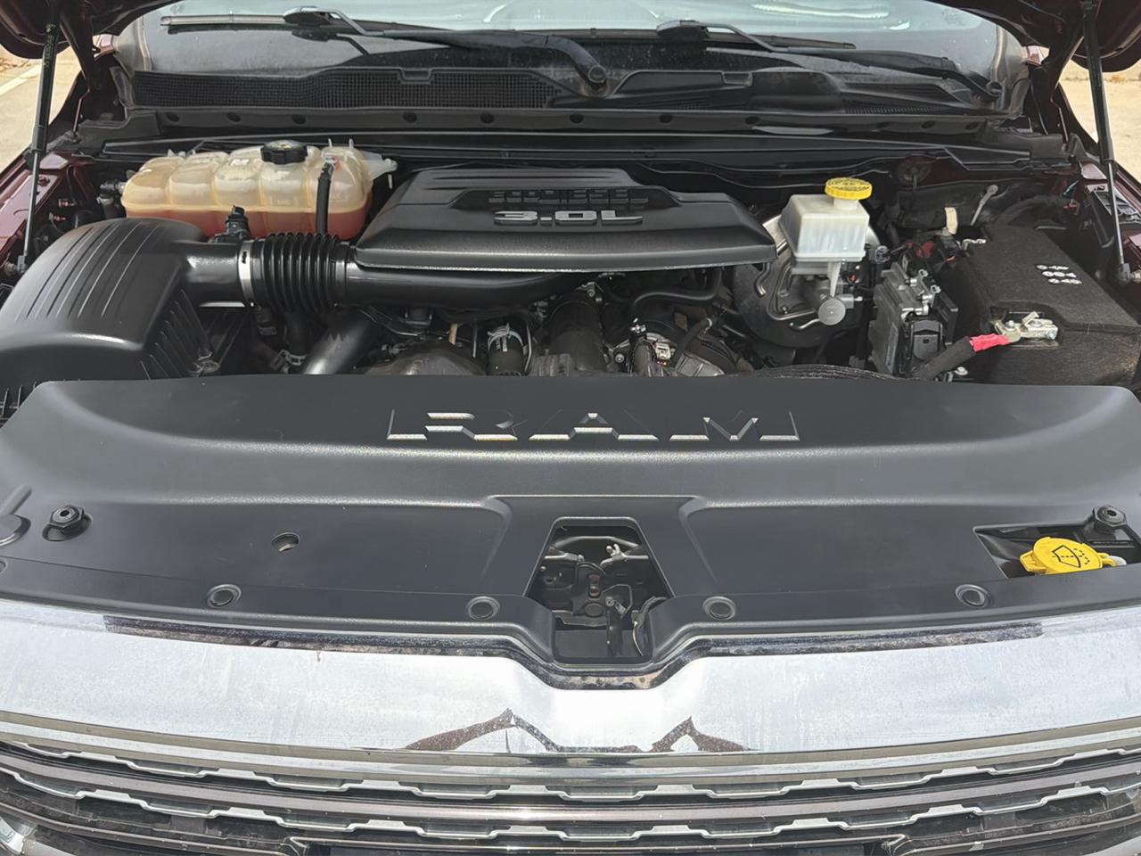 RAM 1500 Limited 4x2 Crew Cab 5'7" Box 2020