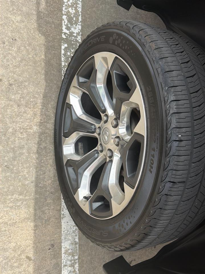 RAM 1500 Limited 4x2 Crew Cab 5'7" Box 2020