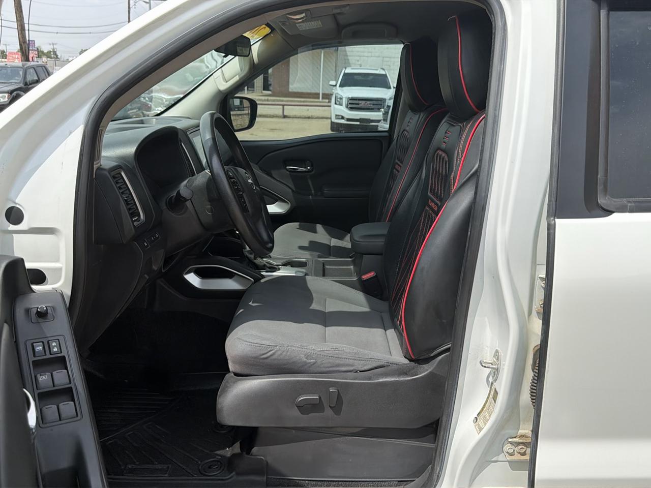 Nissan Frontier Crew Cab 4x4 SV Auto 2022