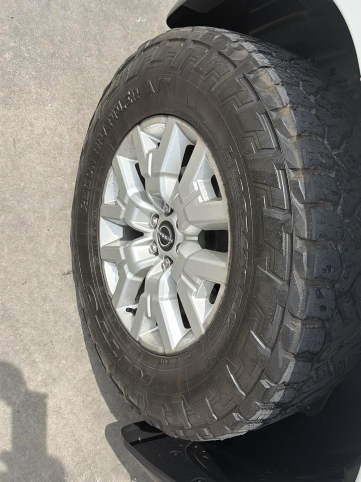Nissan Frontier Crew Cab 4x4 SV Auto 2022