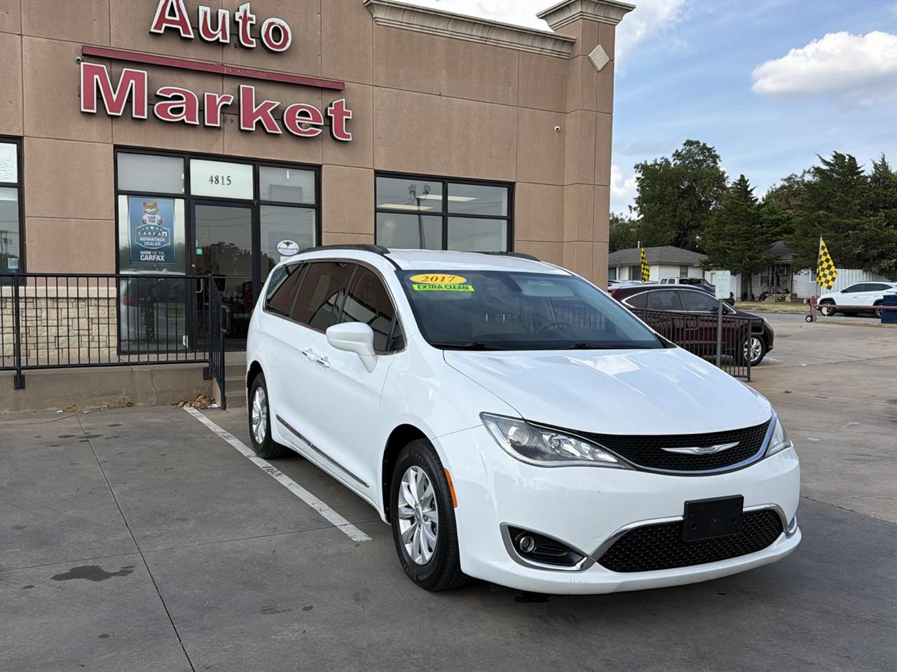 Chrysler Pacifica Touring-L FWD 2017