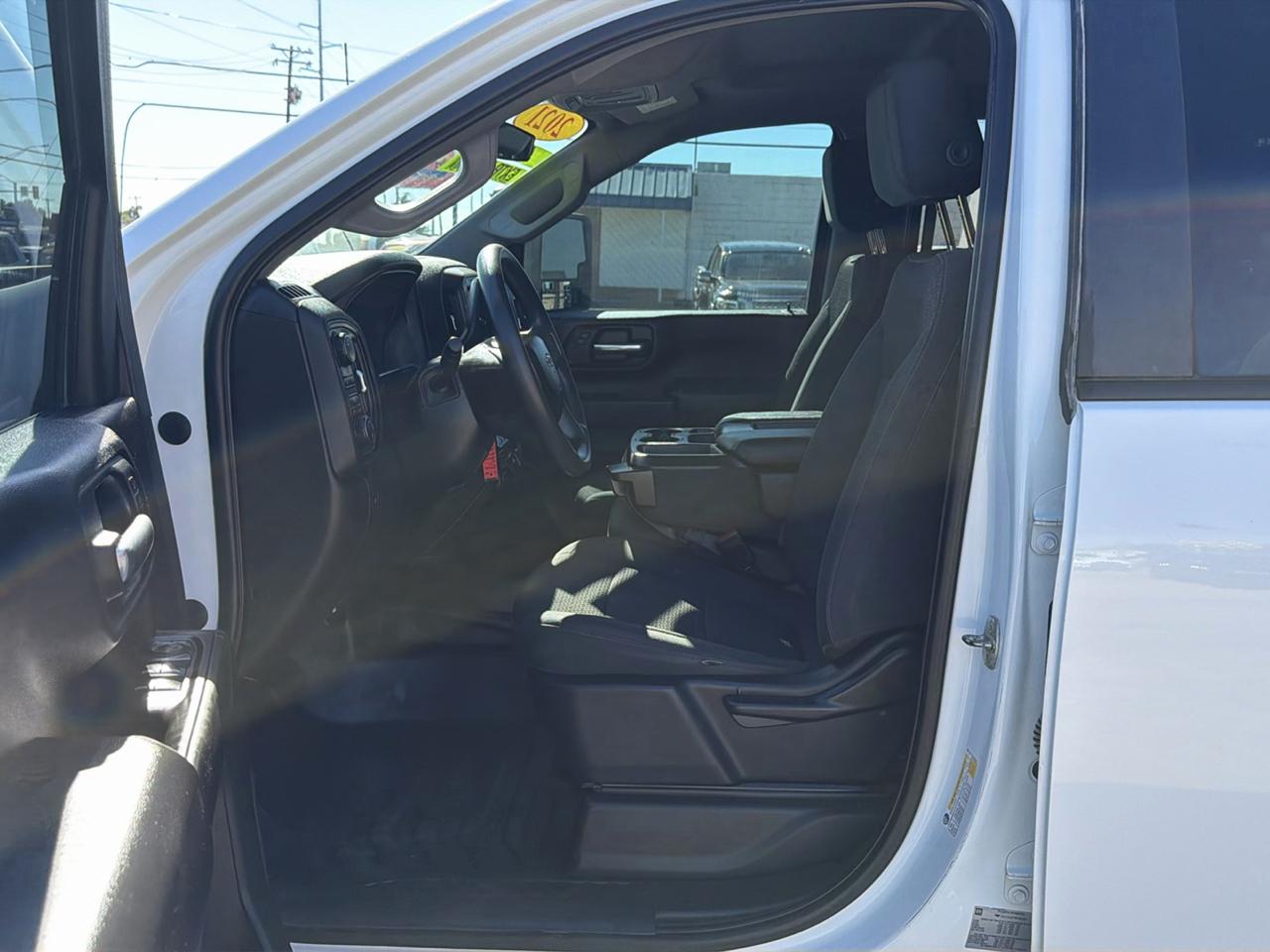 Chevrolet Silverado 2500HD 4WD Ext Cab 143.5" Work Truck 2021