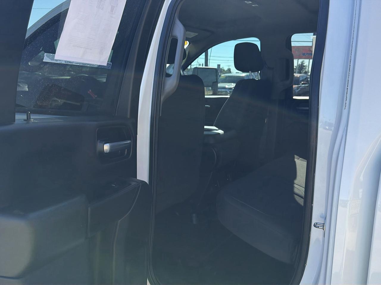 Chevrolet Silverado 2500HD 4WD Ext Cab 143.5" Work Truck 2021