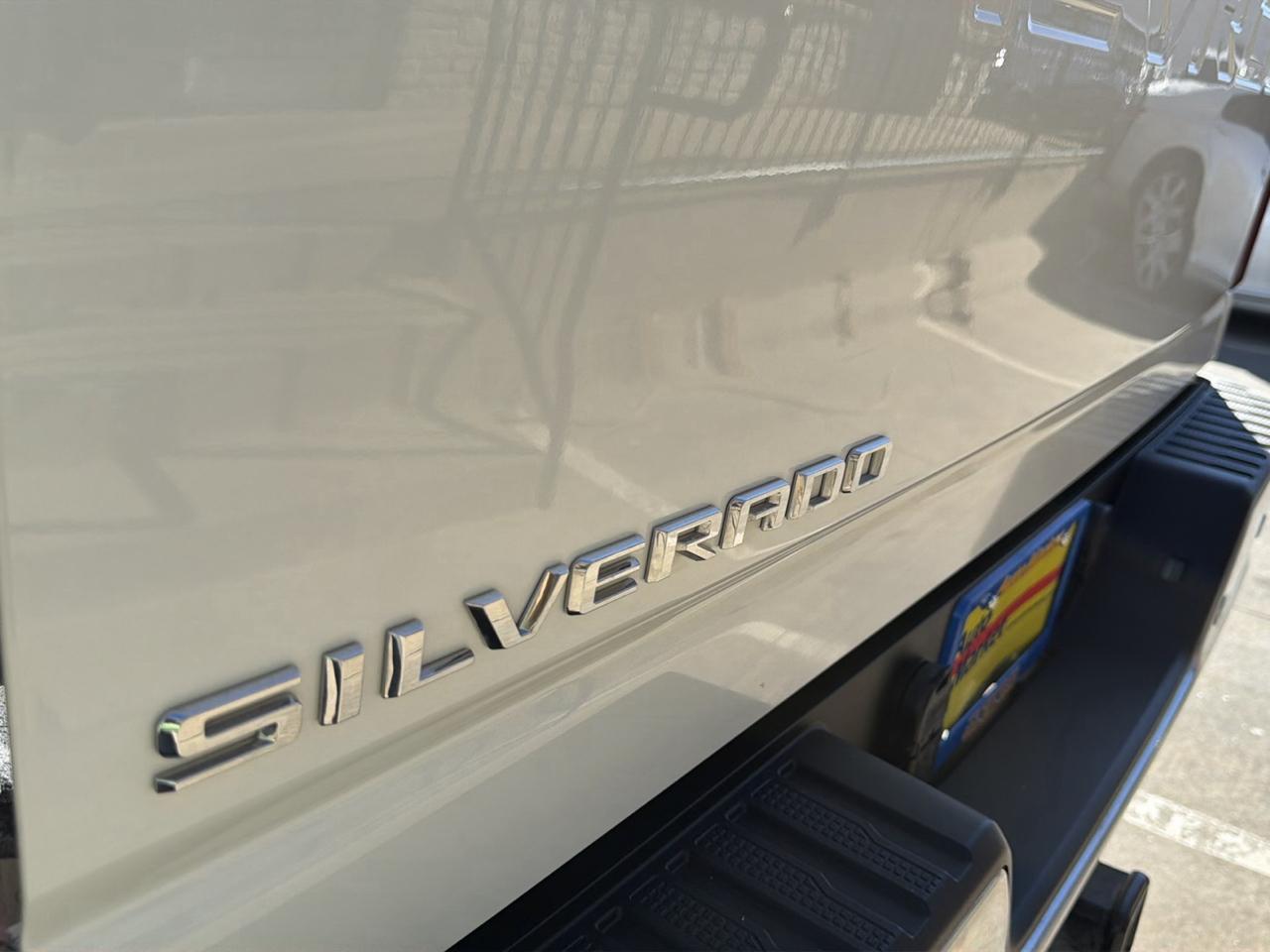 Chevrolet Silverado 2500HD 4WD Ext Cab 143.5" Work Truck 2021