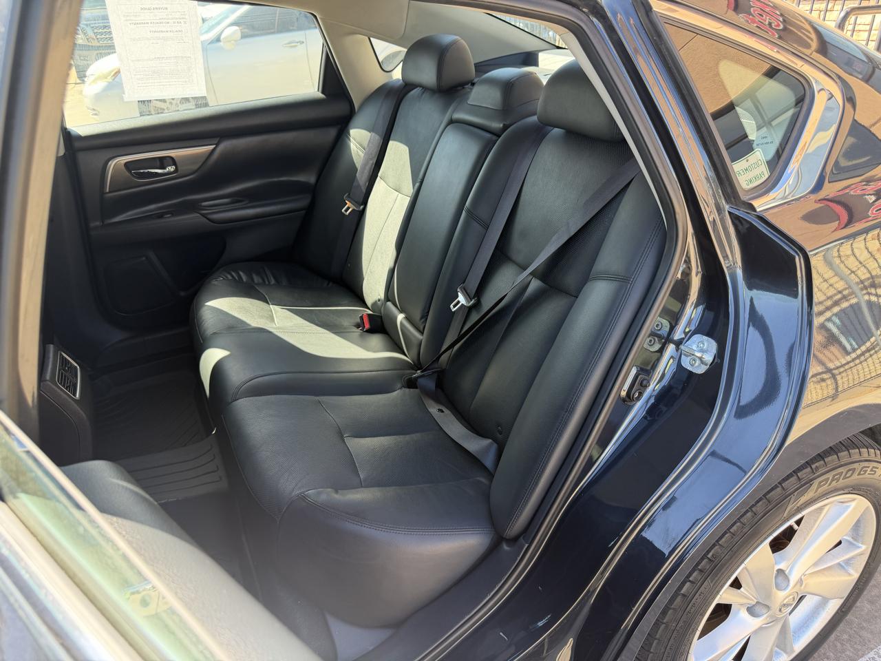 Nissan Altima 4dr Sdn I4 2.5 SL 2015