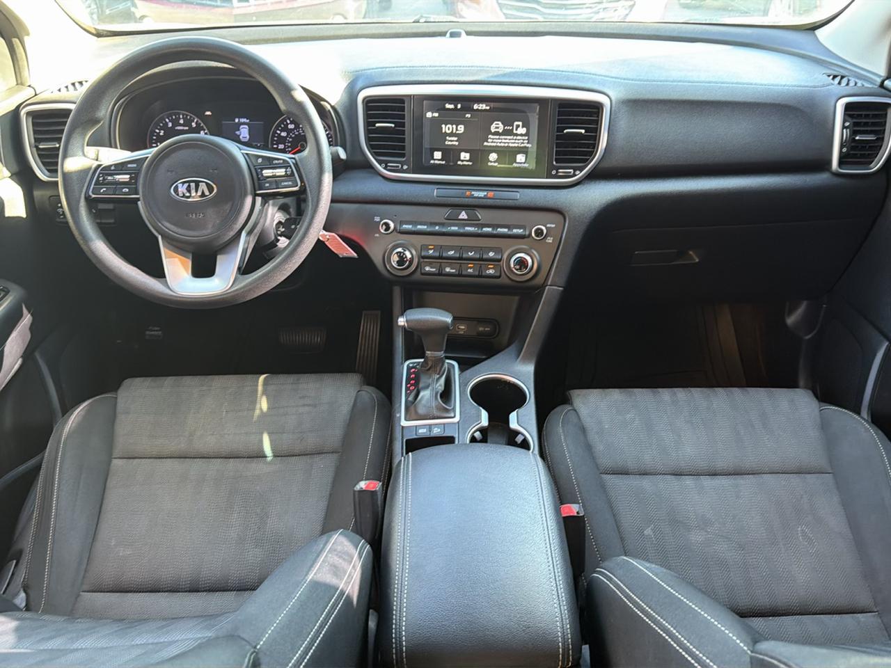 Kia Sportage LX FWD 2020