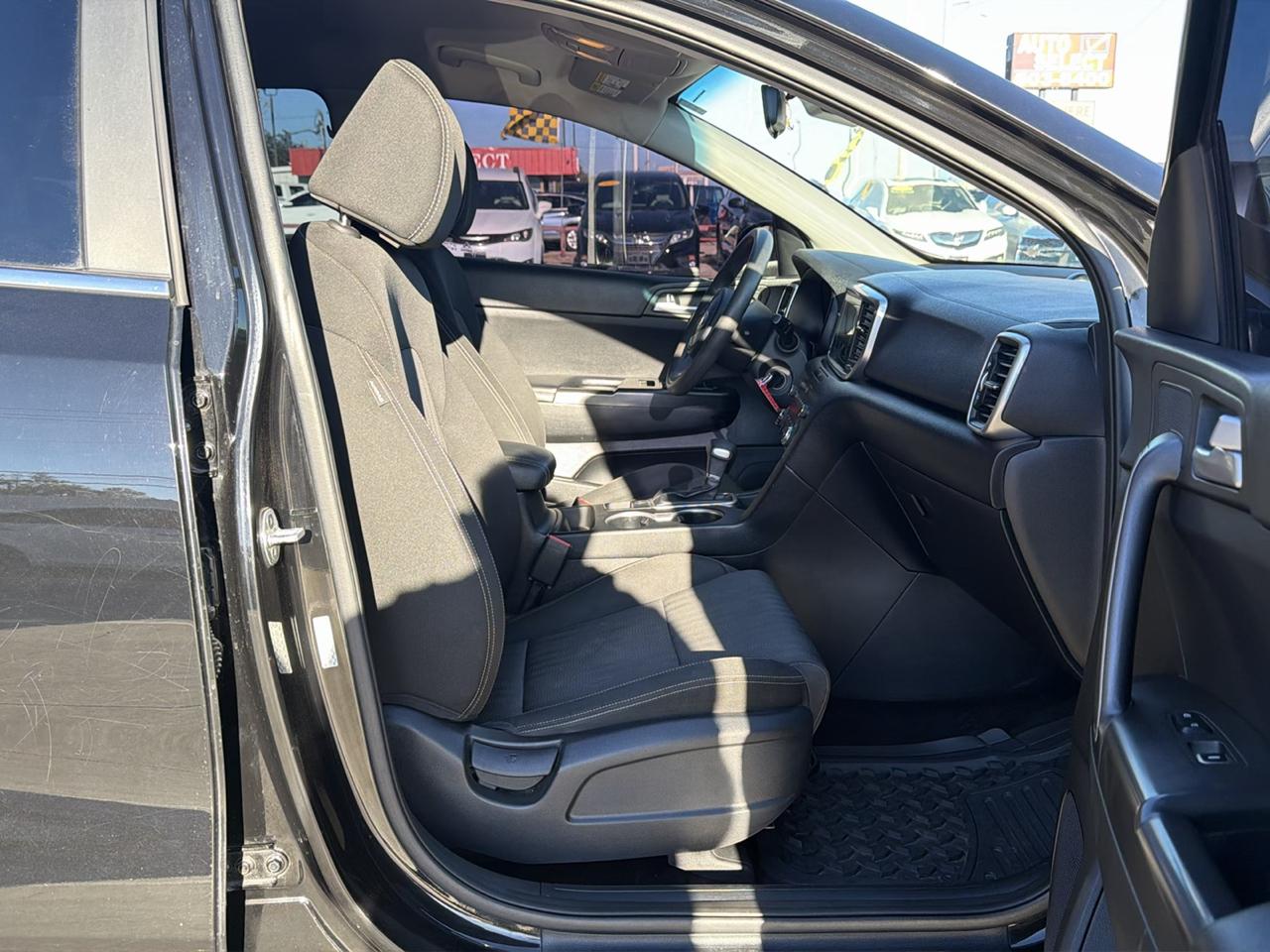 Kia Sportage LX FWD 2020