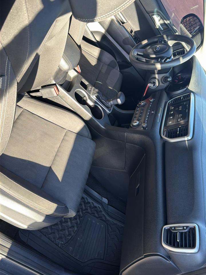 Kia Sportage LX FWD 2020