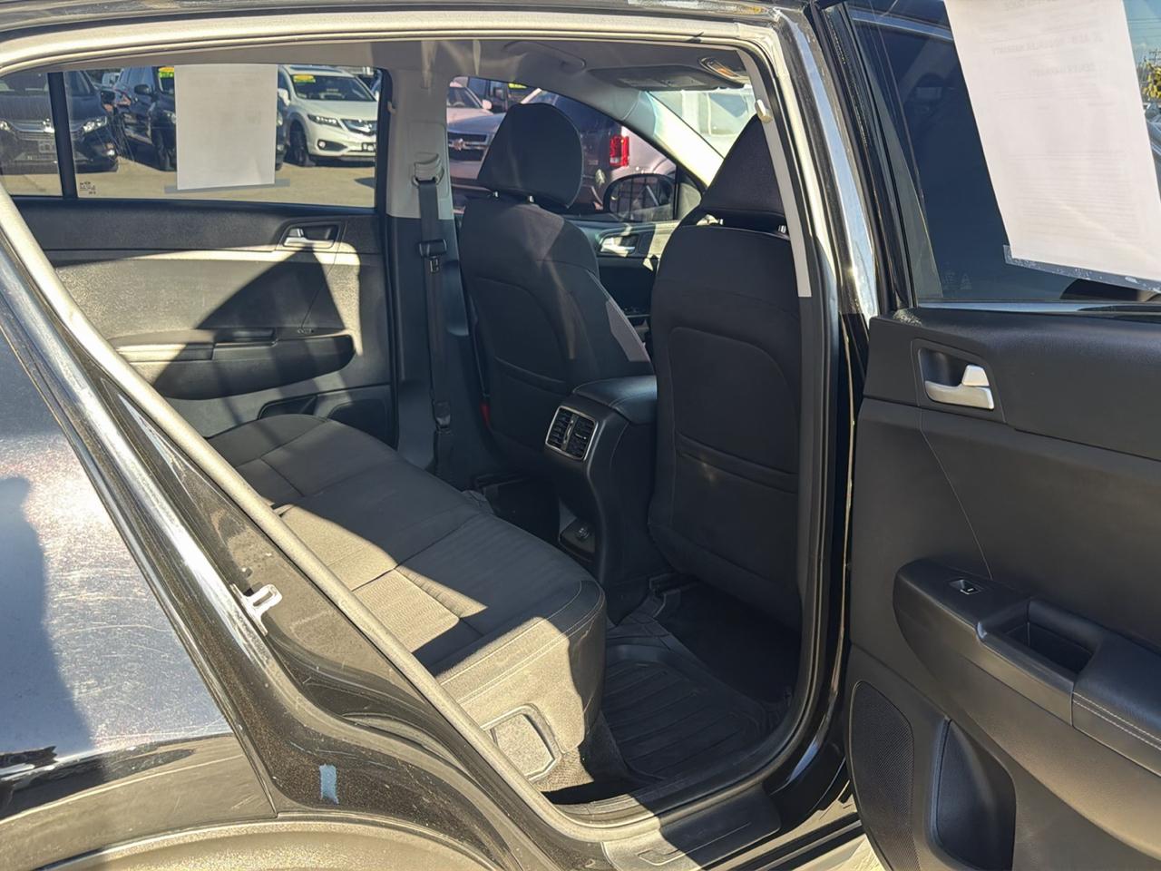 Kia Sportage LX FWD 2020