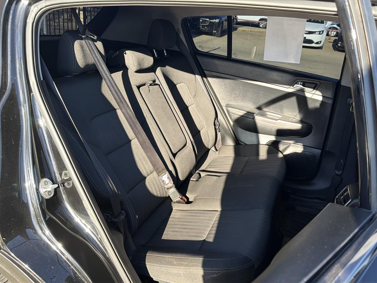 Kia Sportage LX FWD 2020