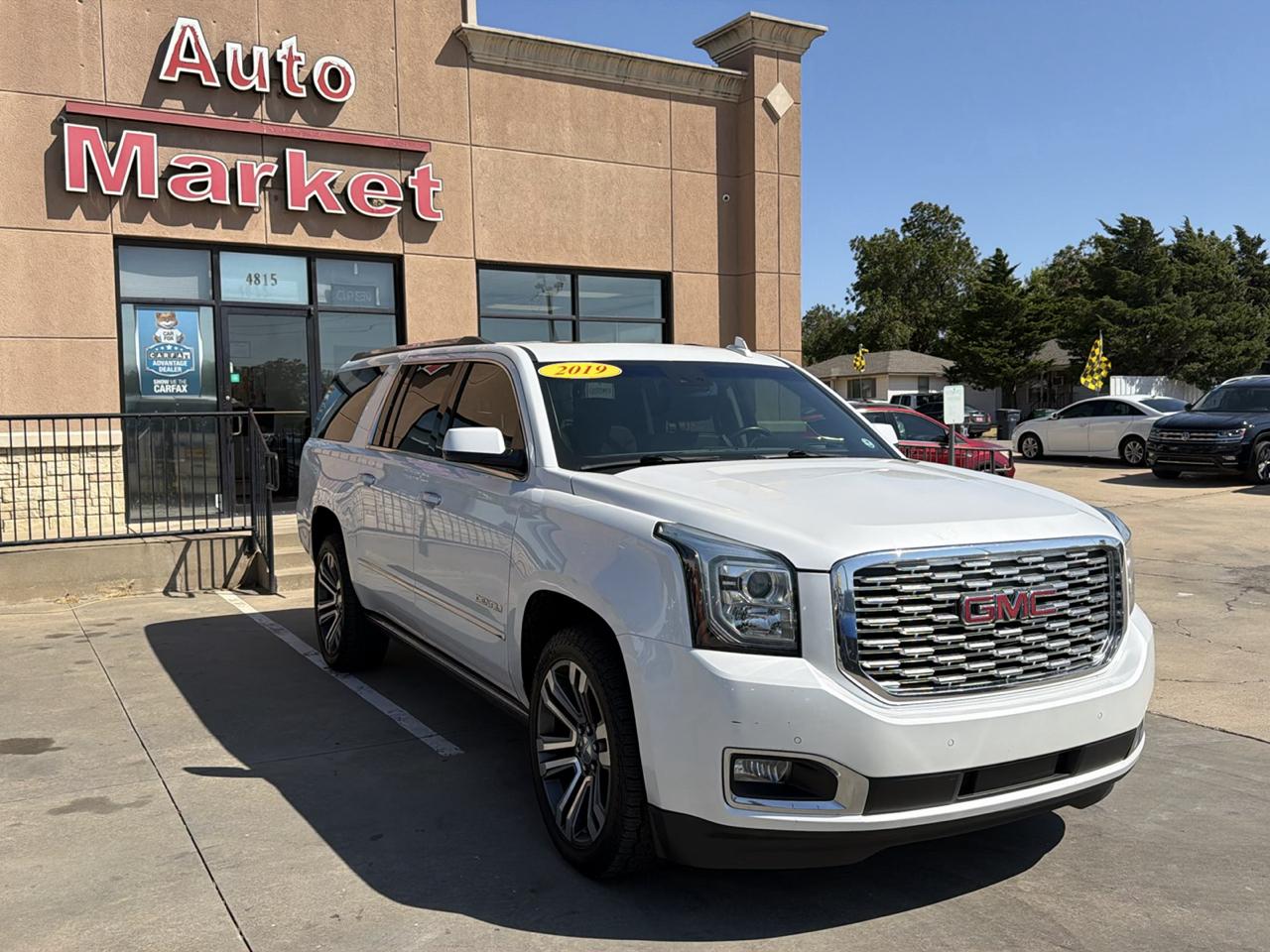 GMC Yukon XL Denali AWD 4dr 1500 2019