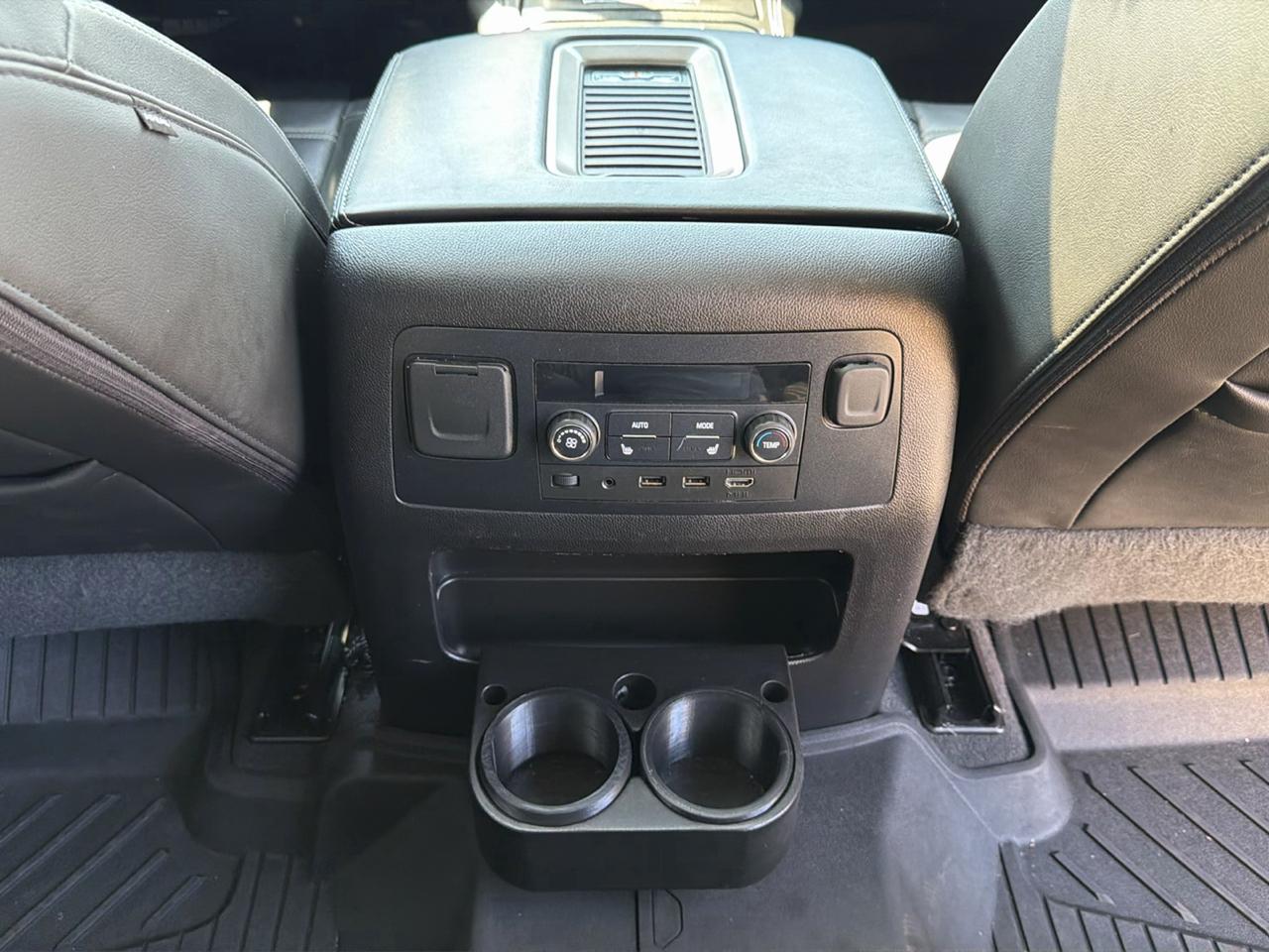 GMC Yukon XL Denali AWD 4dr 1500 2019