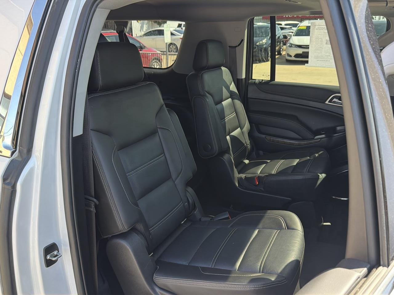 GMC Yukon XL Denali AWD 4dr 1500 2019