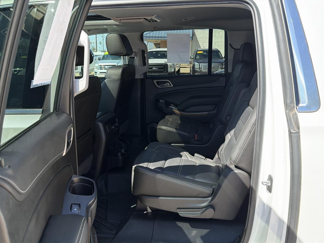 GMC Yukon XL Denali AWD 4dr 1500 2019