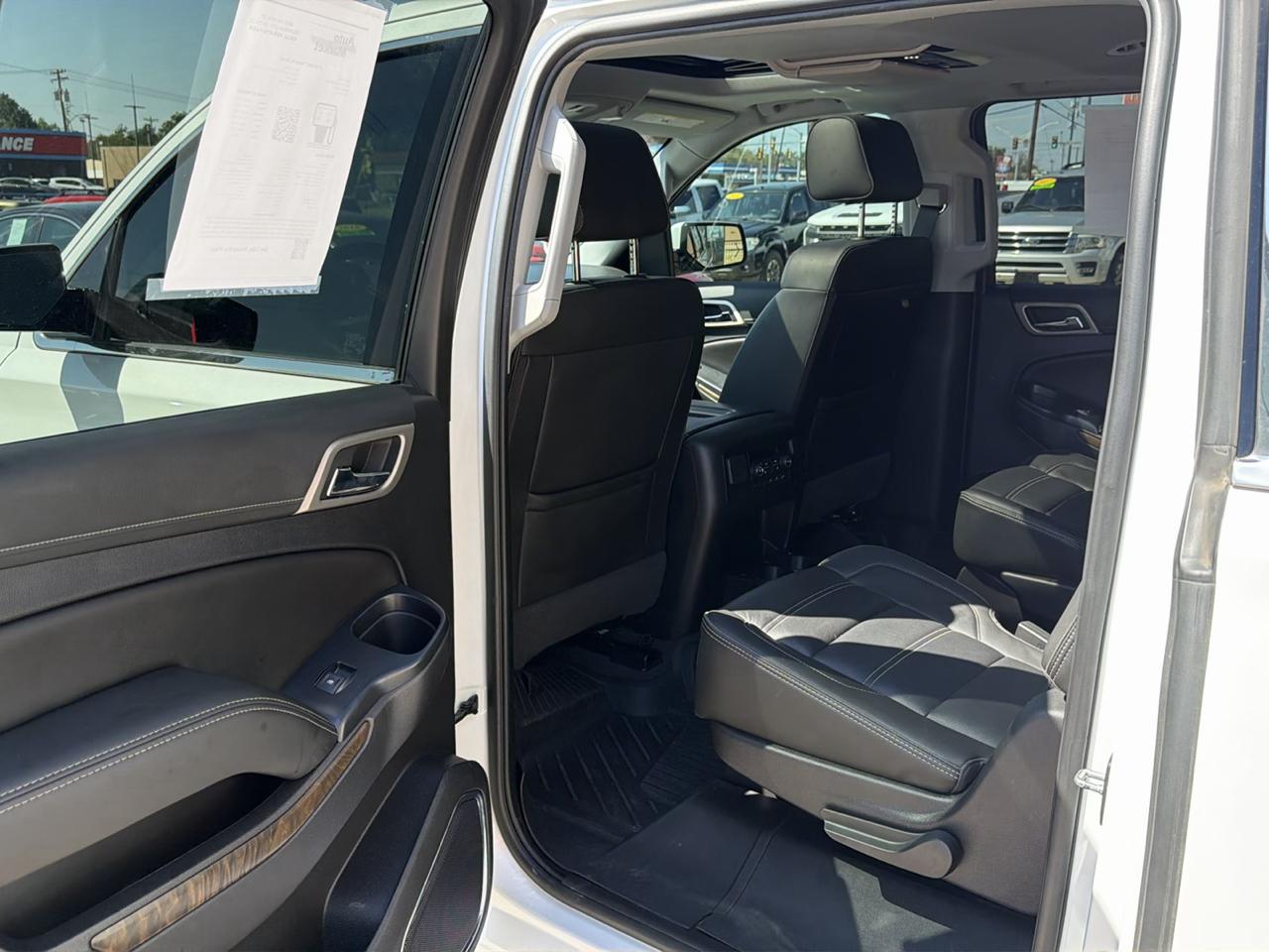 GMC Yukon XL Denali AWD 4dr 1500 2019