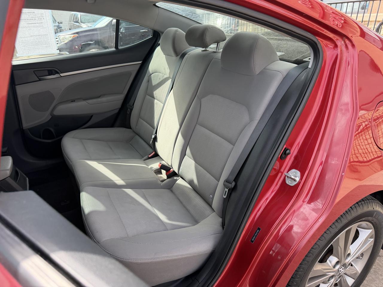 Hyundai Elantra SE 2.0L Auto (Alabama) 2017