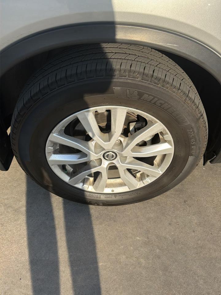 Nissan Rogue AWD SV 2020