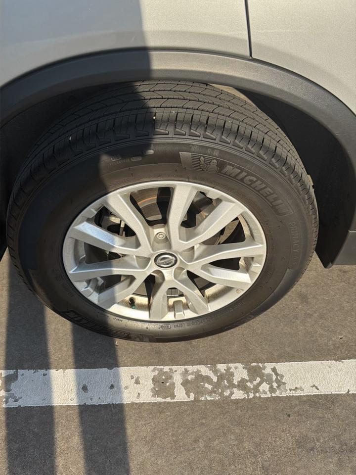 Nissan Rogue AWD SV 2020