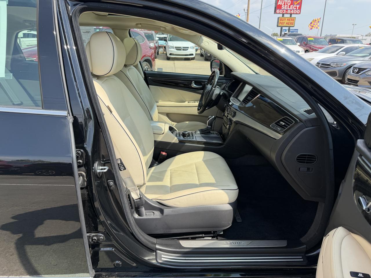 Hyundai Equus 4dr Sdn Signature 2016