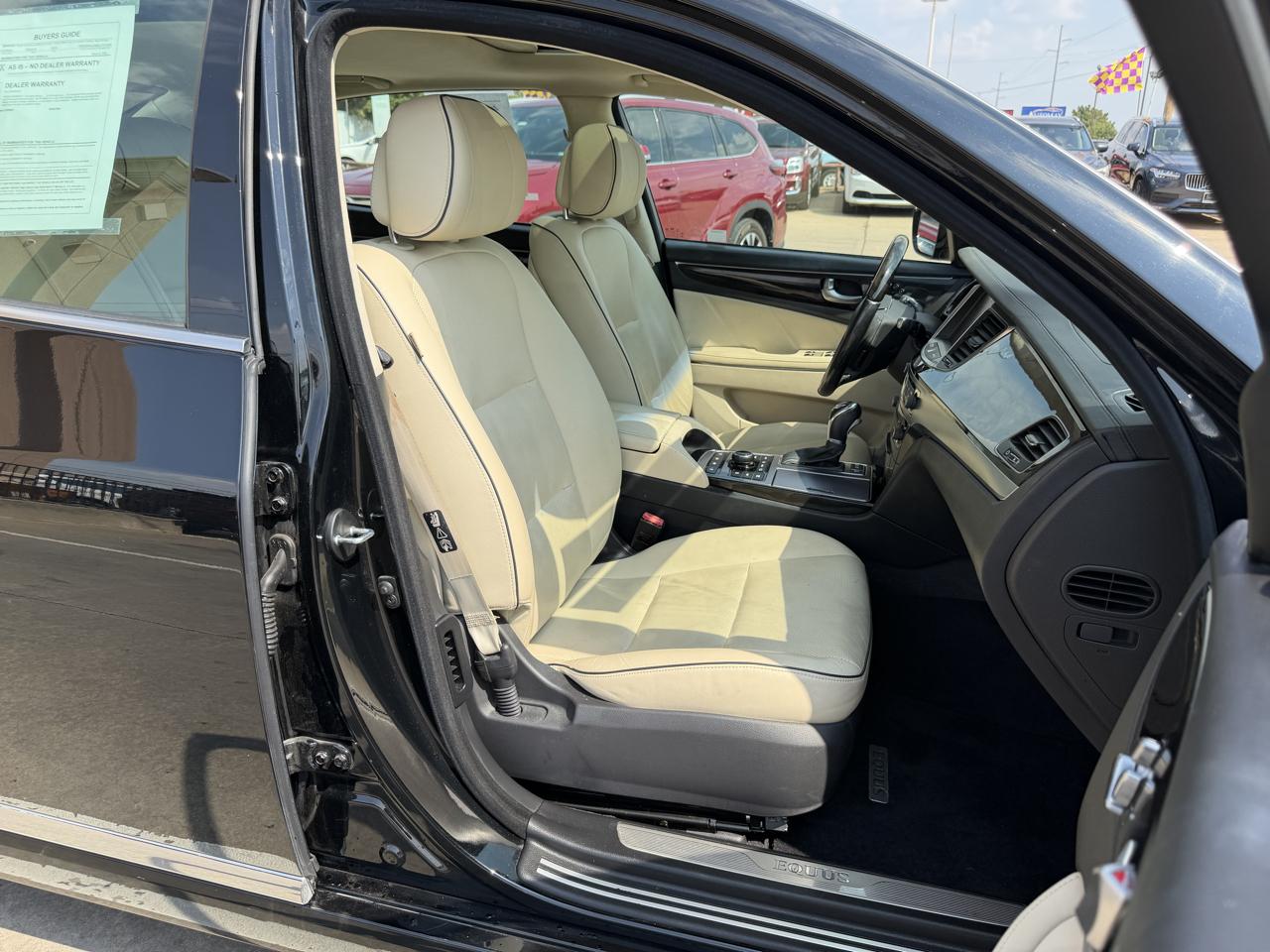 Hyundai Equus 4dr Sdn Signature 2016