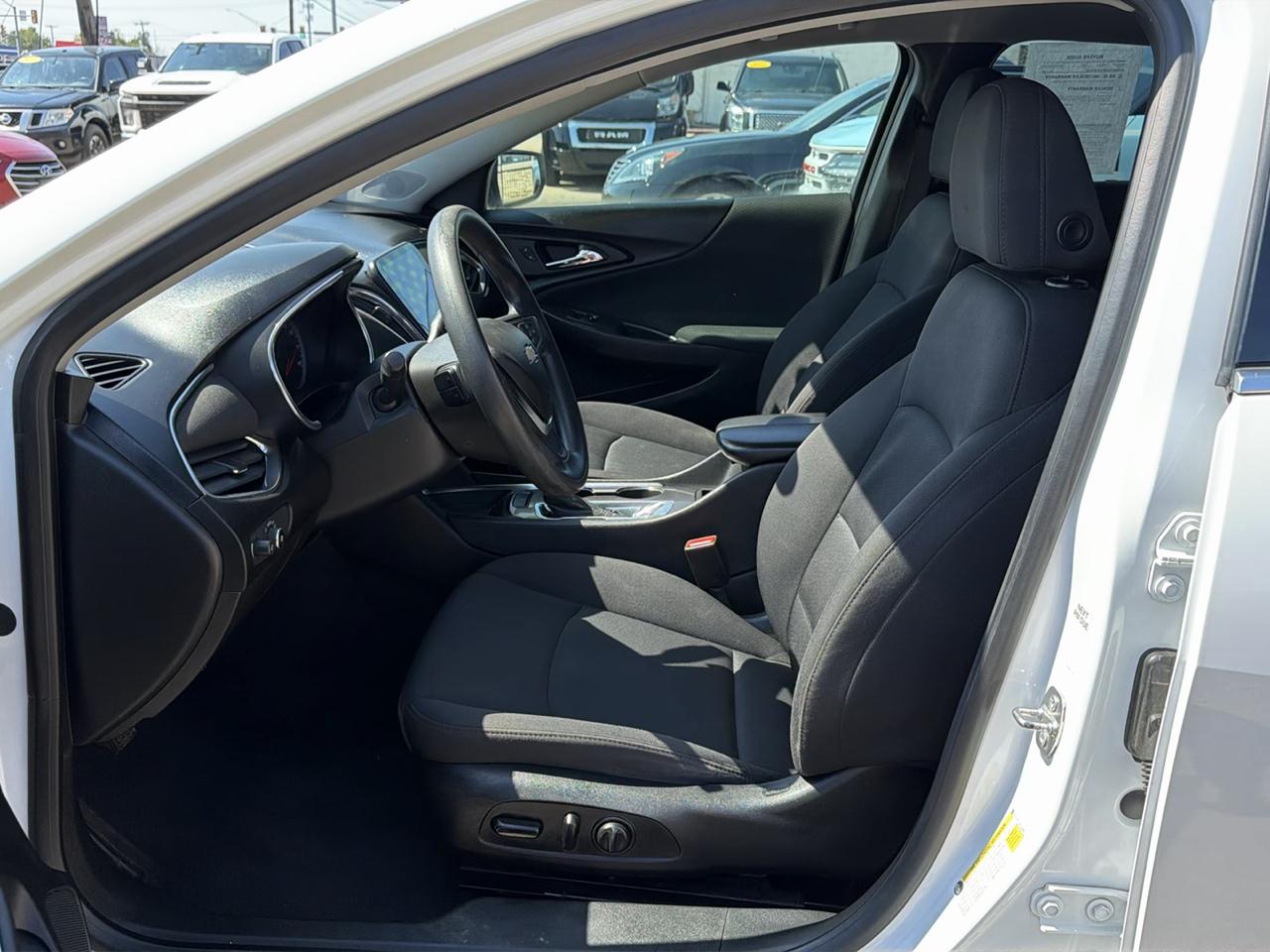 Chevrolet Malibu 4dr Sdn LT w/1LT 2019