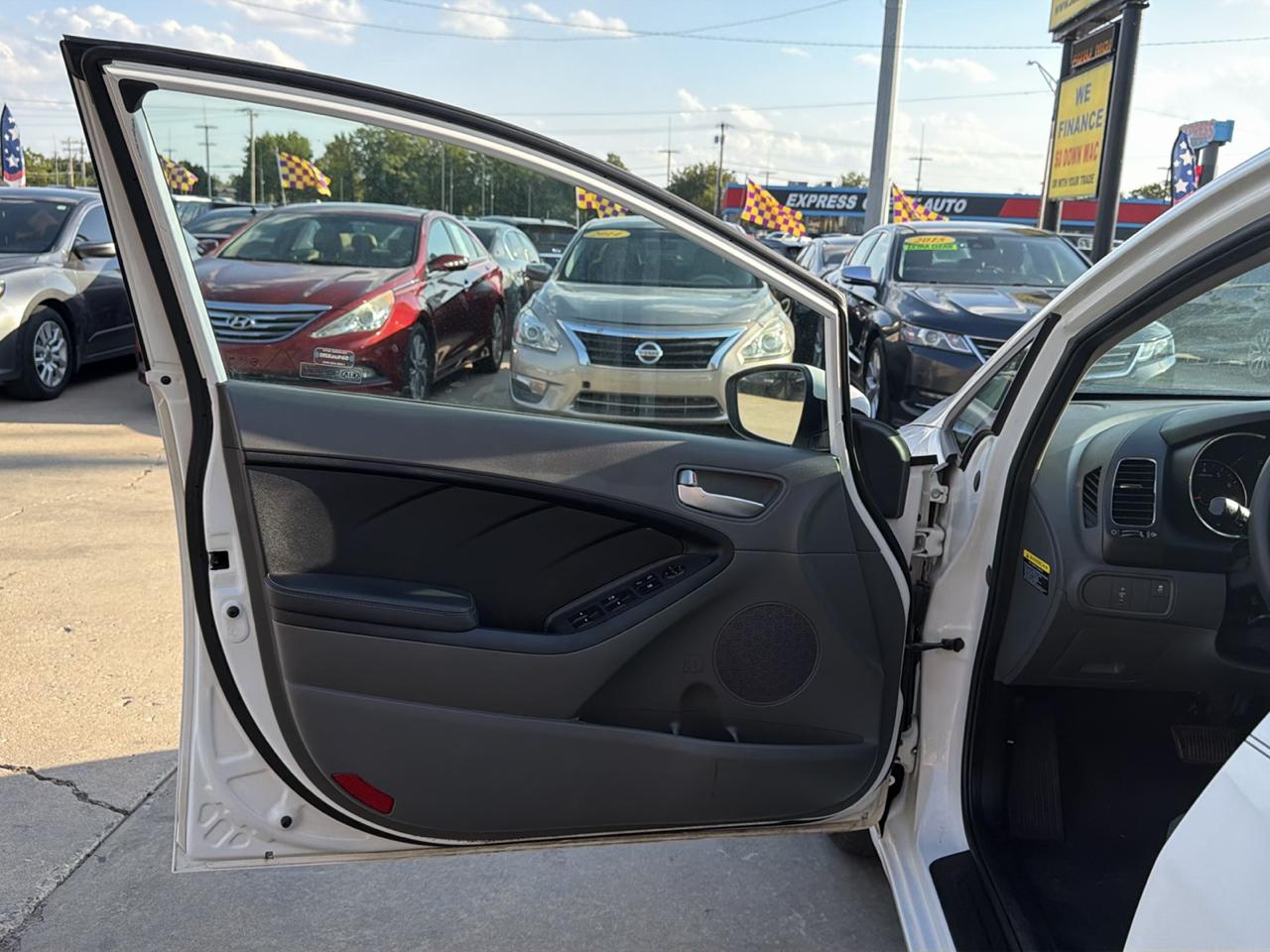 Kia Forte LX Auto 2018