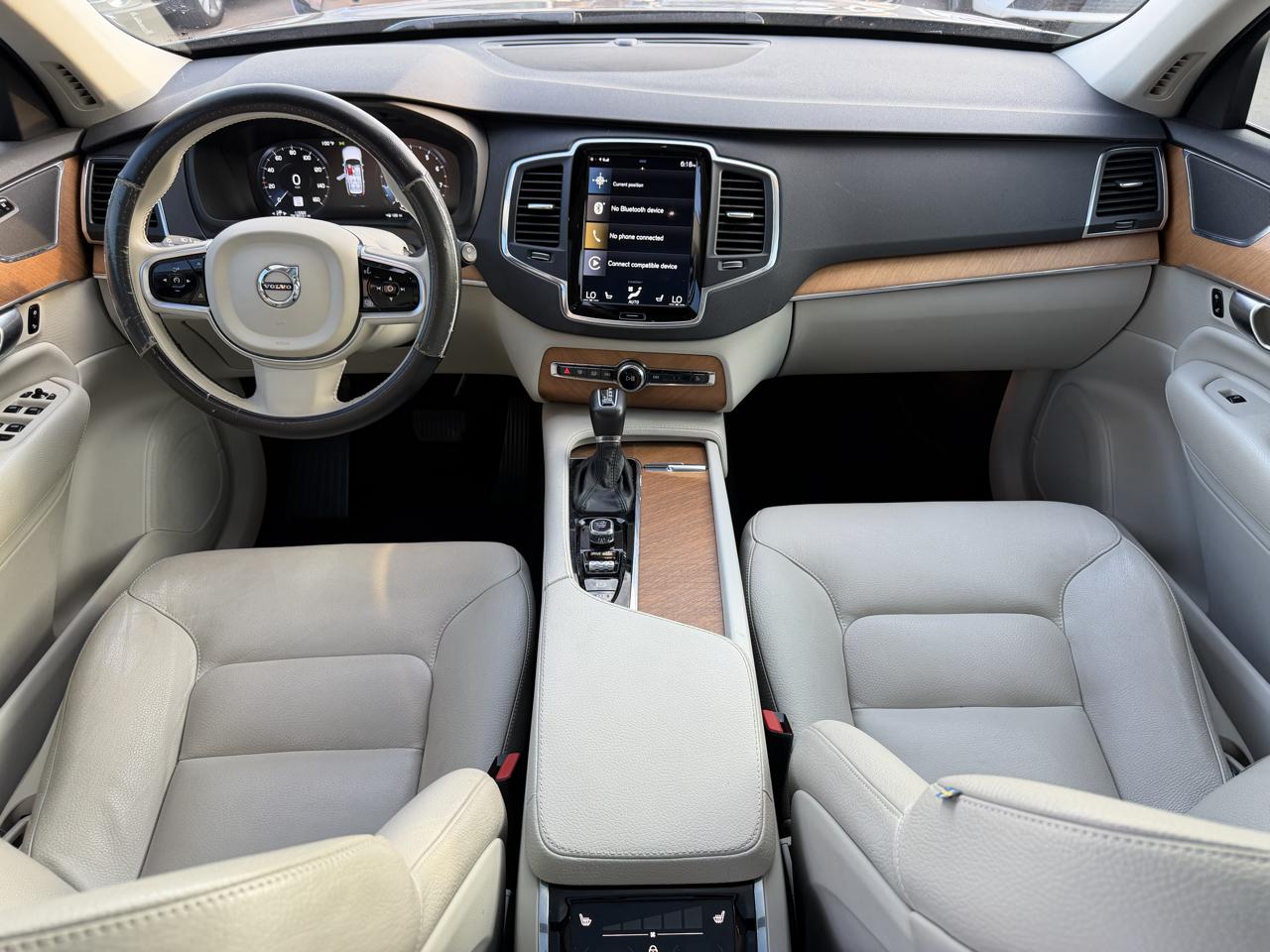 Volvo XC90 T6 AWD Momentum 7P 2021