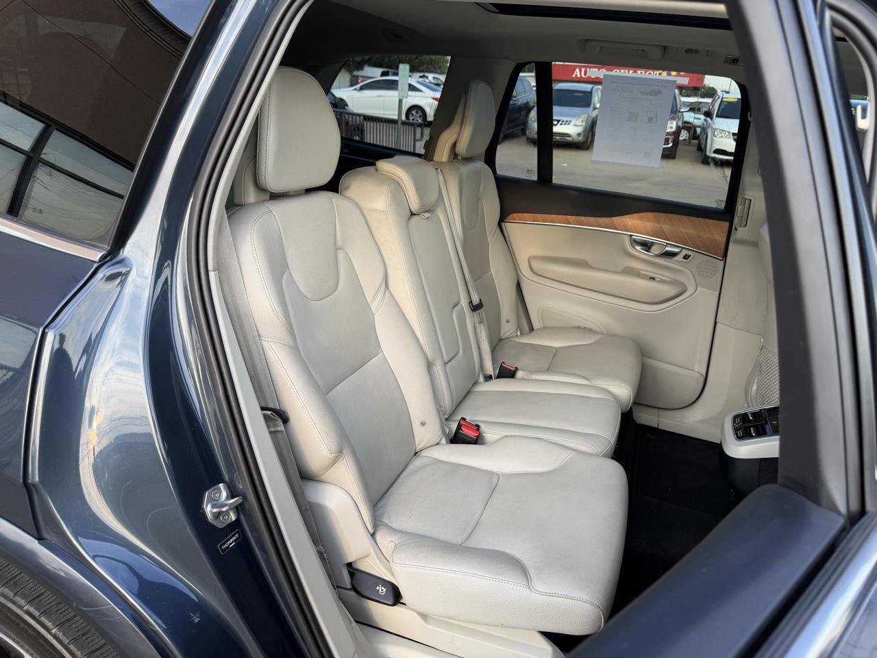 Volvo XC90 T6 AWD Momentum 7P 2021