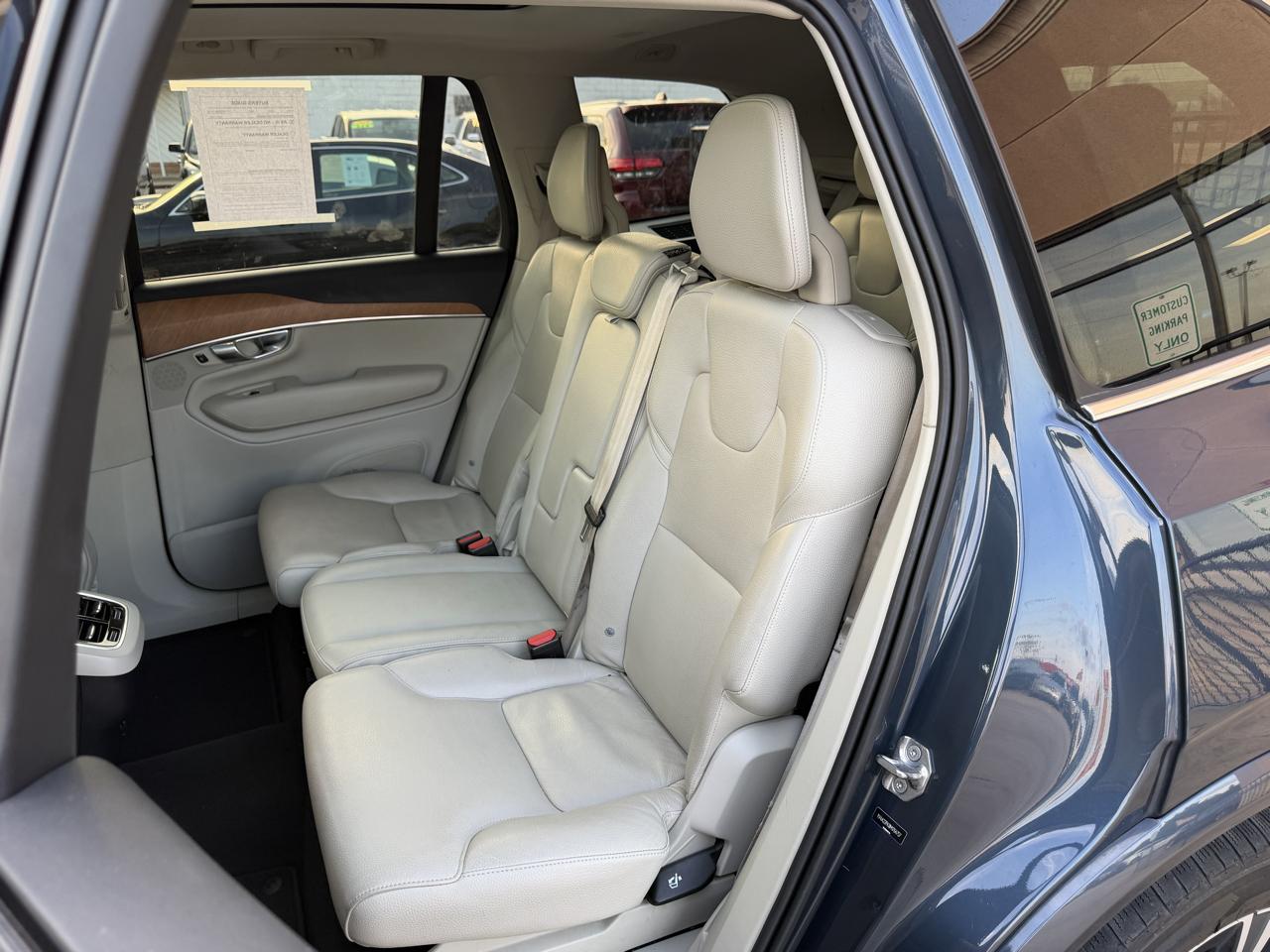 Volvo XC90 T6 AWD Momentum 7P 2021