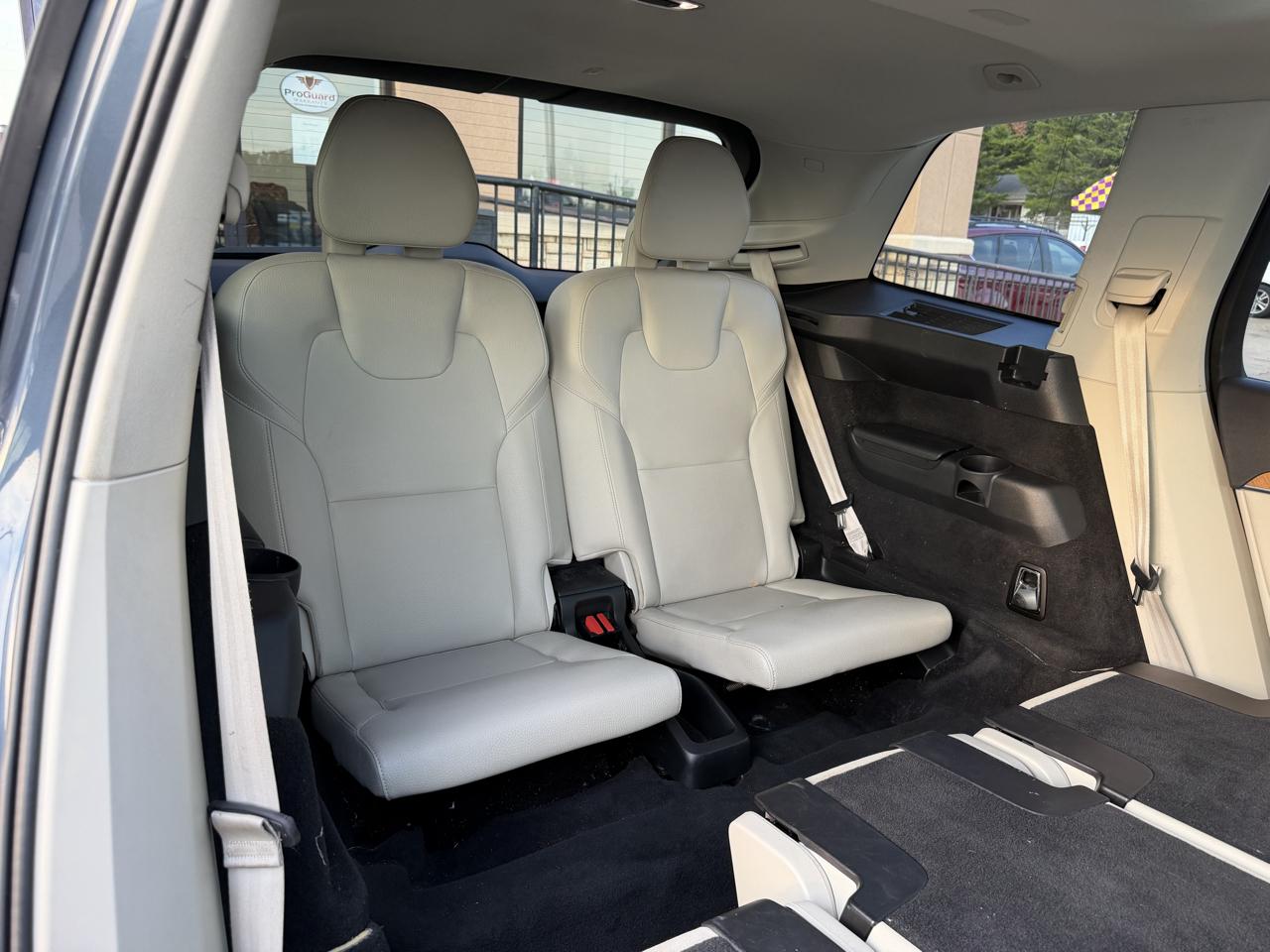 Volvo XC90 T6 AWD Momentum 7P 2021