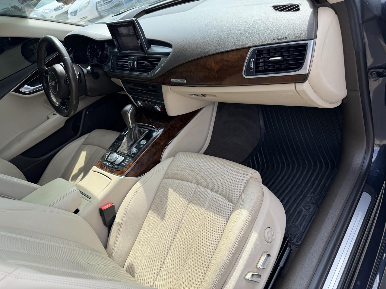 Audi A7 4dr HB quattro 3.0 Prestige 2016