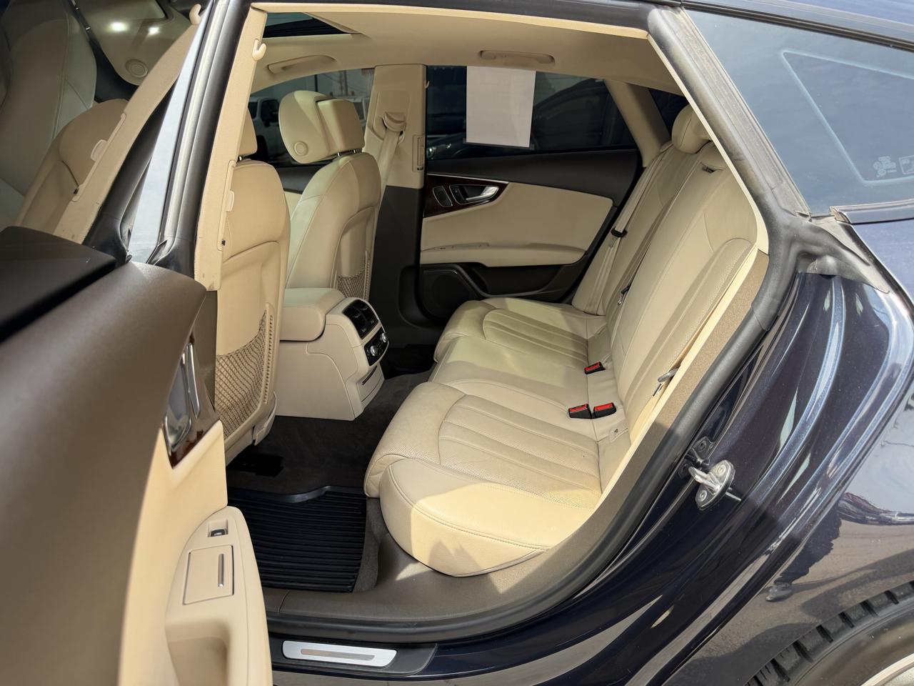 Audi A7 4dr HB quattro 3.0 Prestige 2016