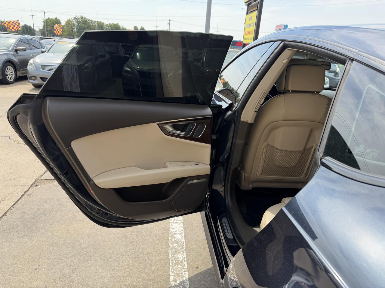 Audi A7 4dr HB quattro 3.0 Prestige 2016