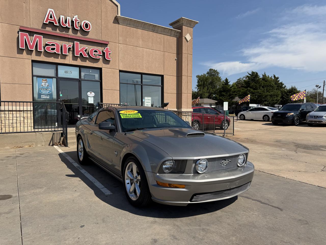 Ford Mustang 2dr Cpe GT 2009